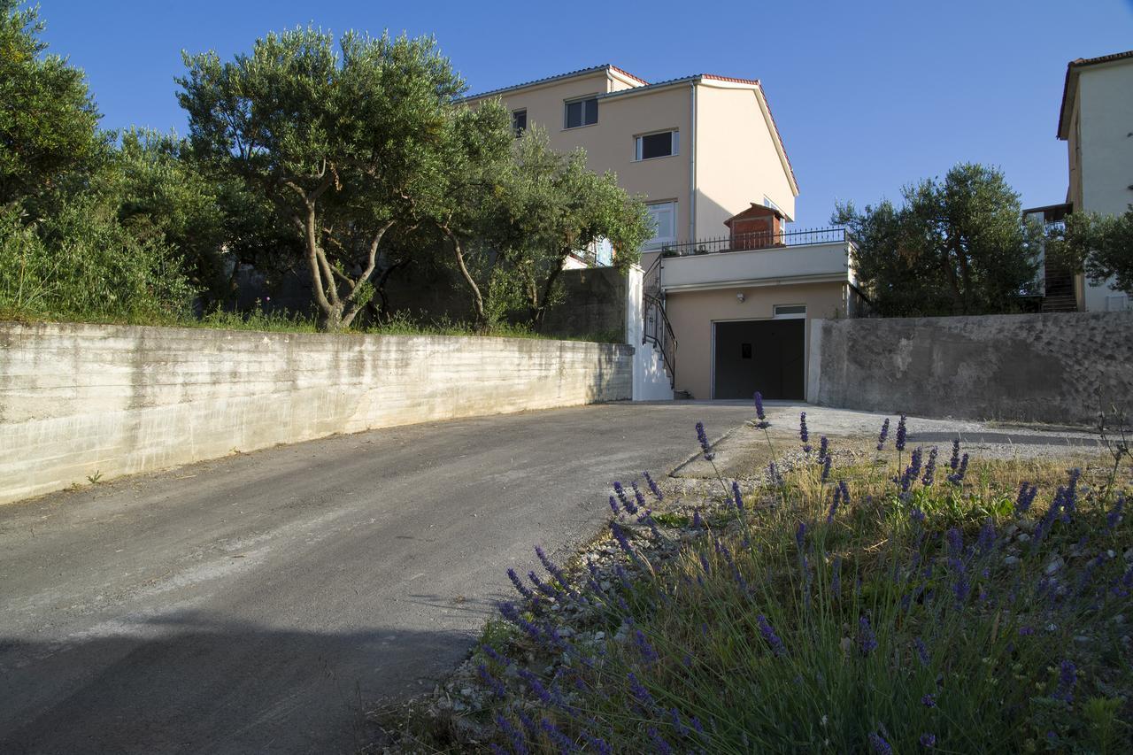 Apartments Marjan Podstrana Luaran gambar